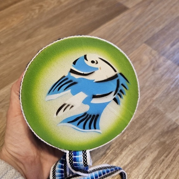 Set Of 2 Vtg Hand Painted Small Hand Drums Bongo Aruba Dominicana W/Strap Bird - Picture 4 of 10